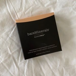New In Box Bare Minerals Pro Foundation - Aspen